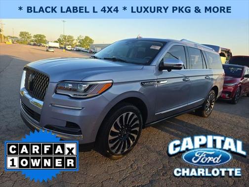 2022 Lincoln Navigator Black Label