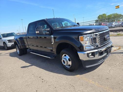 2022 Ford F-350 Lariat