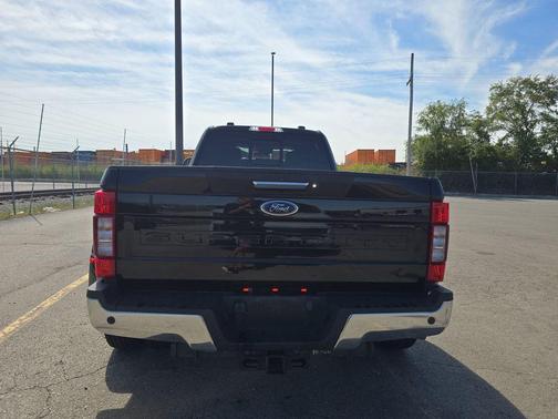 2022 Ford F-350 Lariat