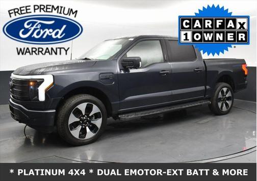 2022 Ford F-150 Lightning Platinum