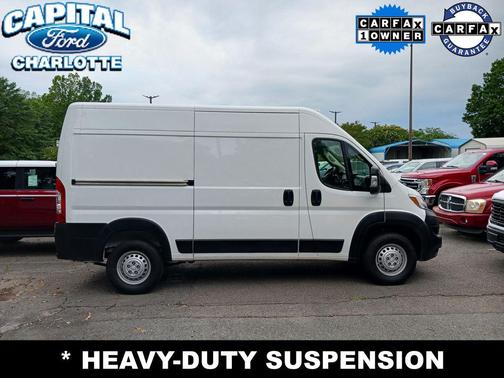 Bright White Clearcoat 2024 RAM ProMaster 2500 Tradesman