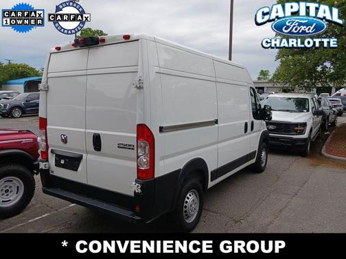 Bright White Clearcoat 2024 RAM ProMaster 2500 Tradesman