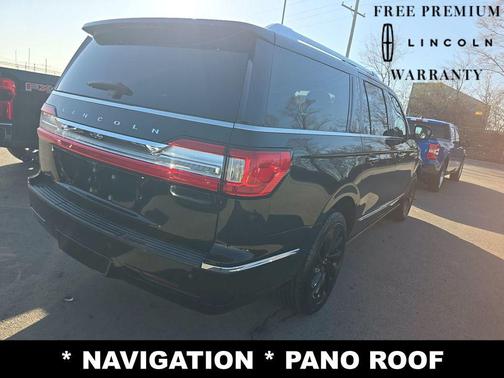 INFINITE BLACK 2021 Lincoln Navigator Reserve