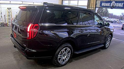 2025 Ford Expedition Max Active 4x4