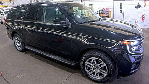 2025 Ford Expedition Max Active 4x4