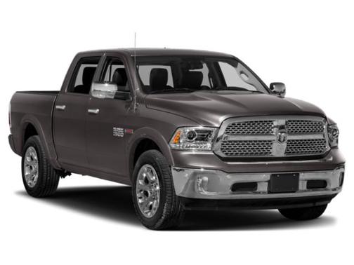 Bright Silver Metallic Clearcoat 2018 RAM 1500 Laramie