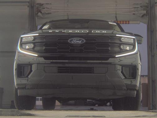 AGATE BLACK METALLIC 2025 Ford Expedition Max Active 4x2