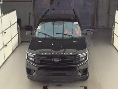 AGATE BLACK METALLIC 2025 Ford Expedition Max Active 4x2