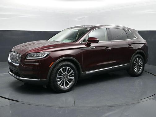 BURGUNDY VELVET MET TC 2023 Lincoln Nautilus Standard
