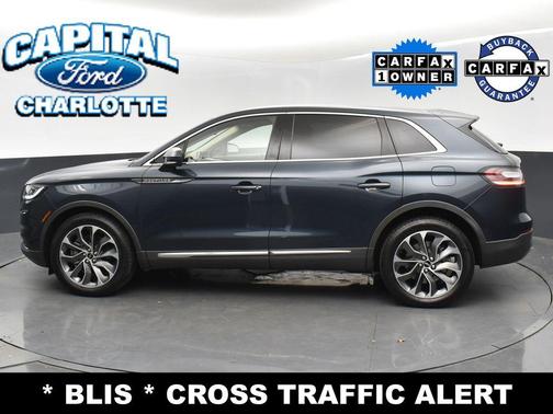 2022 Lincoln Nautilus Reserve