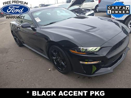 2020 Ford Mustang EcoBoost