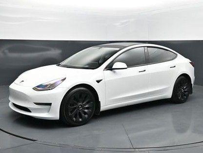 White 2023 Tesla Model 3 Standard Range