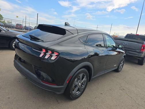 2021 Ford Mustang Mach-E Select