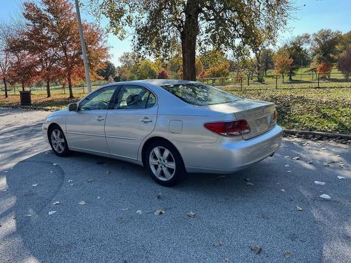 2005 Lexus ES 330 Base