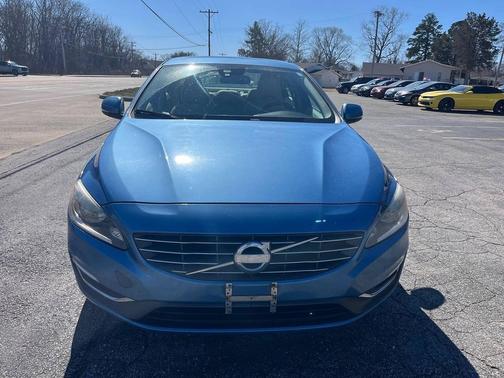 2014 Volvo S60 T5 Platinum