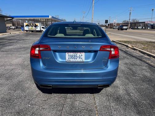 2014 Volvo S60 T5 Platinum