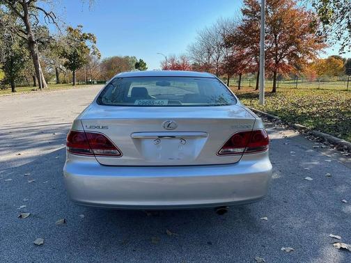 2005 Lexus ES 330 Base
