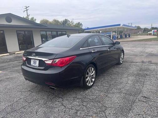 2013 Hyundai SONATA SE