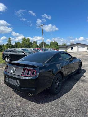 2014 Ford Mustang V6