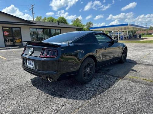 2014 Ford Mustang V6