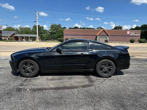 2014 Ford Mustang V6