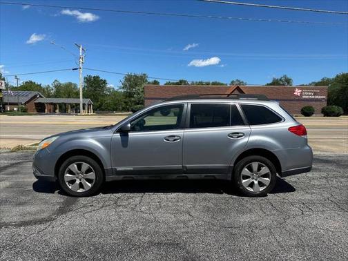 2010 Subaru Outback 2.5 i Premium