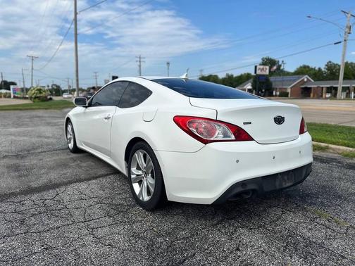 2012 Hyundai Genesis Coupe 3.8 Grand Touring