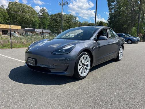 2023 Tesla Model 3 Base