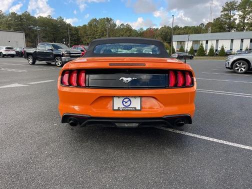 2021 Ford Mustang ECOBOOST PREMIUM