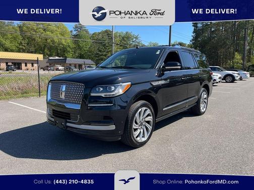 2023 Lincoln Navigator Standard