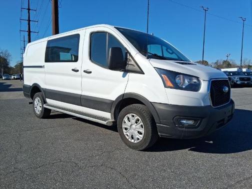 2024 Ford Transit-250 BASE