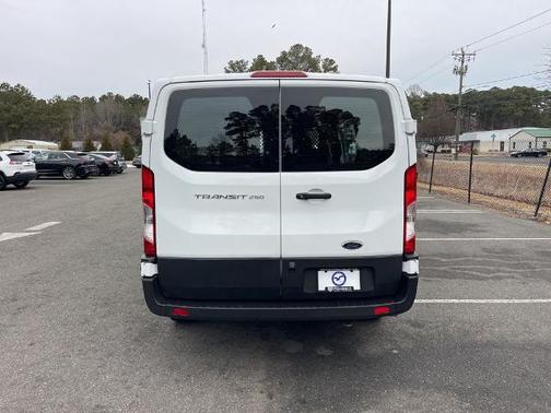 2024 Ford Transit-250 BASE