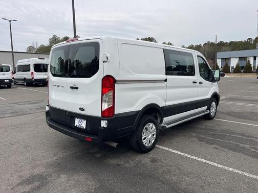 2024 Ford Transit-250 BASE