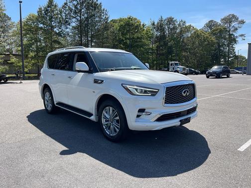 2019 INFINITI QX80 Luxe