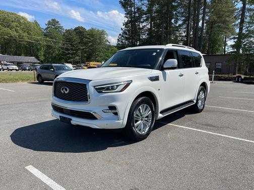 2019 INFINITI QX80 Luxe