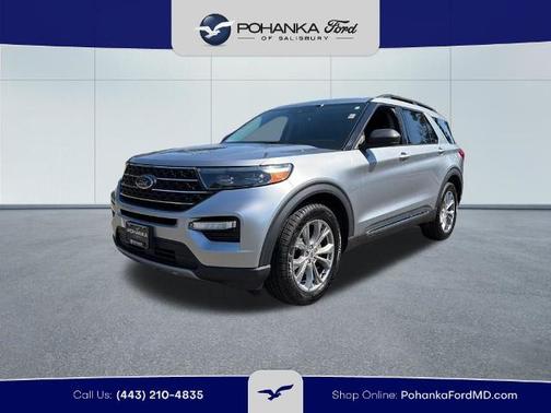 ICONIC SILVER METALLIC 2022 Ford Explorer XLT