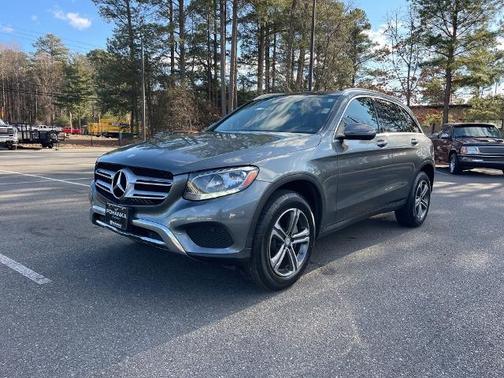 2017 Mercedes-Benz GLC 300 BASE 4MATIC