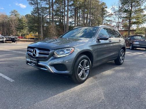 2017 Mercedes-Benz GLC 300 BASE 4MATIC