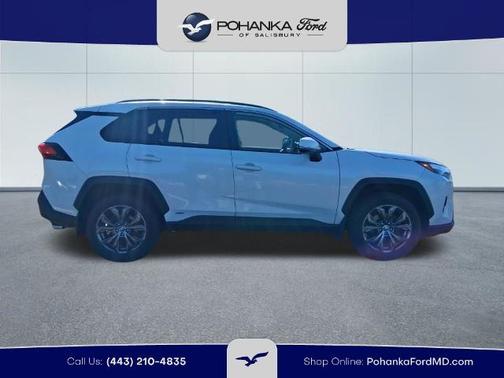 White 2022 Toyota RAV4 XLE PREMIUM