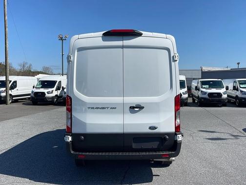 2025 Ford Transit-250 148 WB Medium Roof Cargo
