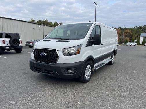 2024 Ford Transit-250 BASE