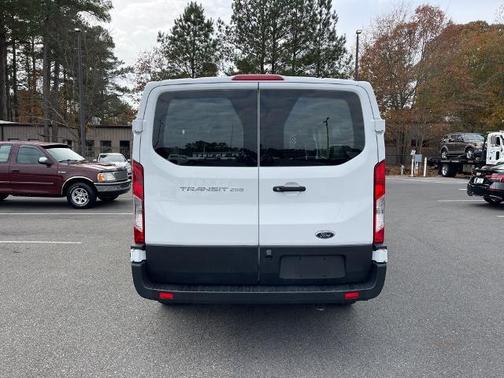 2024 Ford Transit-250 BASE