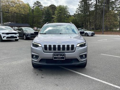 2022 Jeep Cherokee Latitude Lux