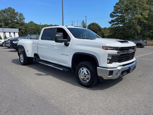 2024 Chevrolet Silverado 3500 LT