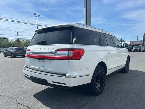 2021 Lincoln Navigator L Reserve