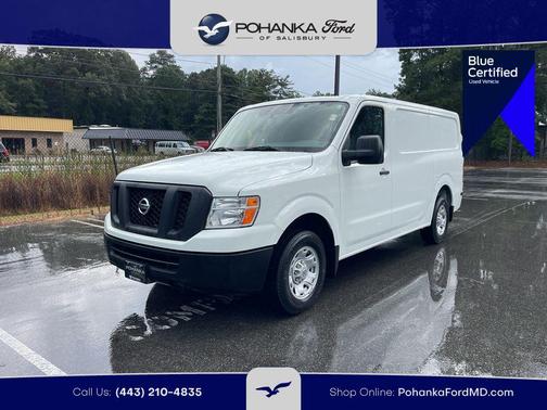 2017 Nissan NV Cargo NV2500 HD SV V6/SV V8
