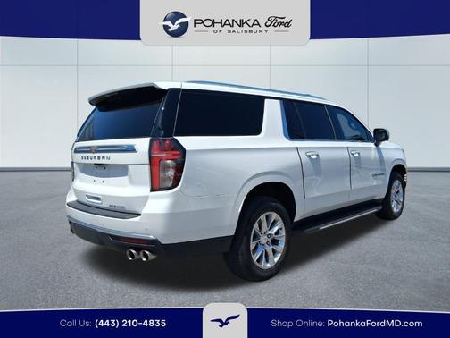 Iridescent Pearl Tricoat 2023 Chevrolet Suburban Premier