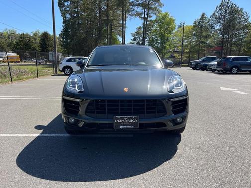 2018 Porsche Macan Base