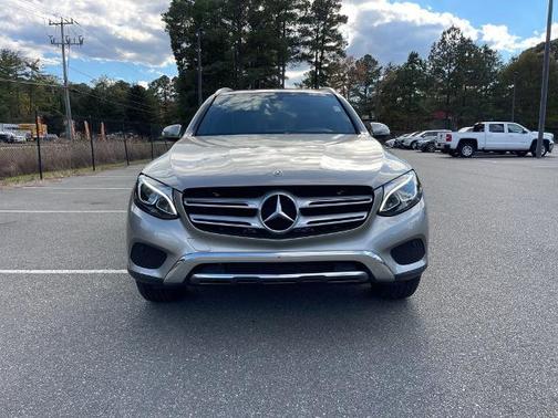 2019 Mercedes-Benz GLC 300 BASE 4MATIC