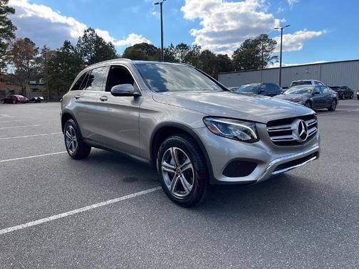 2019 Mercedes-Benz GLC 300 BASE 4MATIC